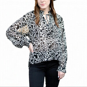 NWT Elan Blake Long Sleeve Blouse